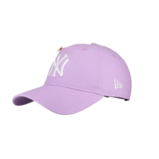 New York Yankees New Era 9Twenty Adjustable Hat (Tropic Purple)