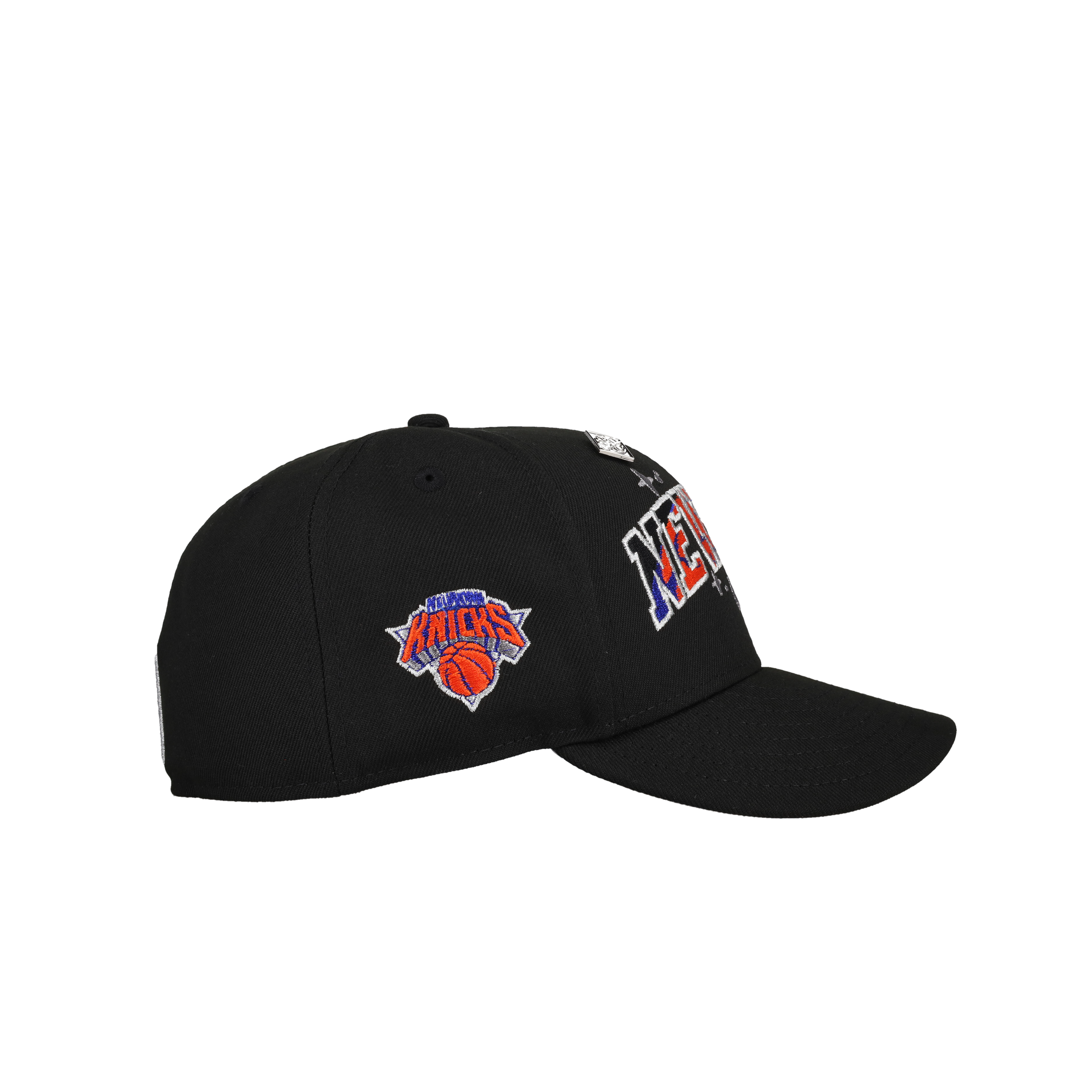 New York Knicks Celestial Black Metallic 59Fifty Fitted Hat