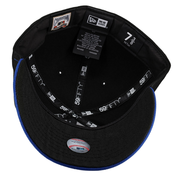 Toronto Blue Jays 30th Season Black/Black Metallic 59Fifty Fitted Hat