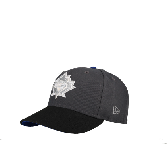 Toronto Blue Jays 30th Season Graphite Ice Metallic 59Fifty Fitted Hat