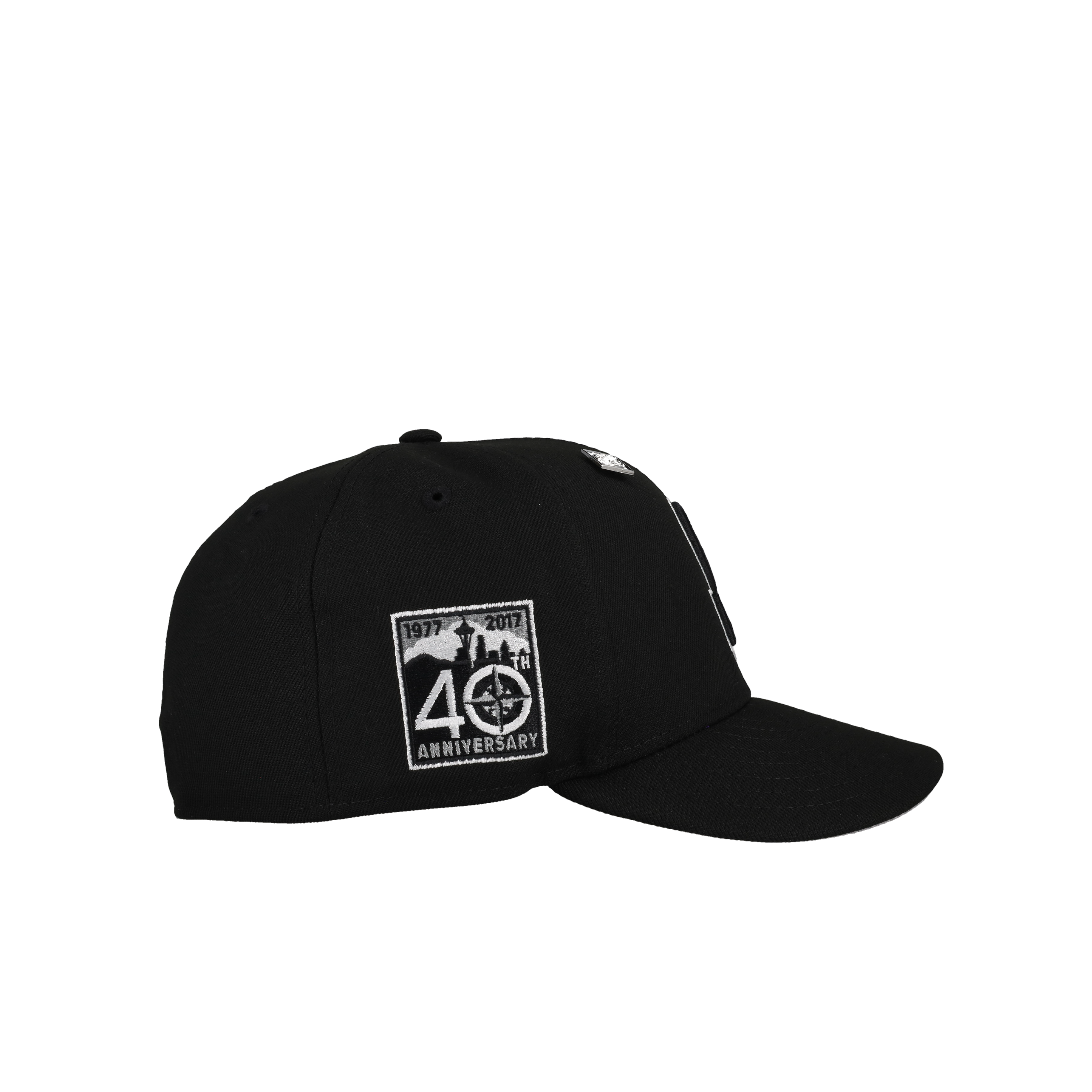 Seattle Mariners 40th Anniversary Black Out 59Fifty Fitted Hat