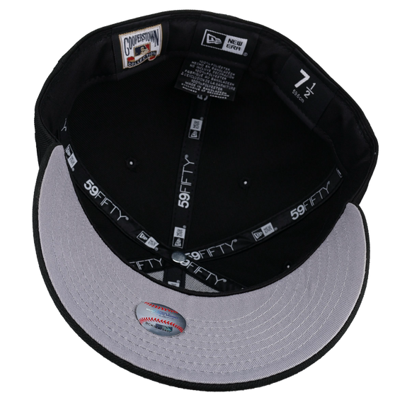 New York Yankees 50th Year Black / Red Metallic 59Fifty Fitted Hat