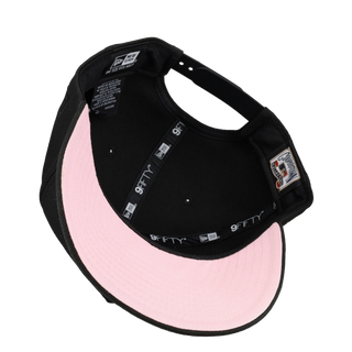 New York Yankees 1999 WS Metallic 9Fifty A Frame Snapback Hat (Pink Brim)