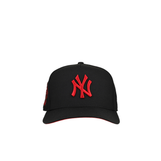 New York Yankees 1999 WS Metallic 9Fifty A Frame Snapback Hat (Red Brim)