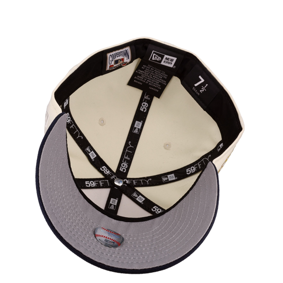 New York Yankees 2000 World Series Chrome Gold Metallic 59Fifty Fitted Hat