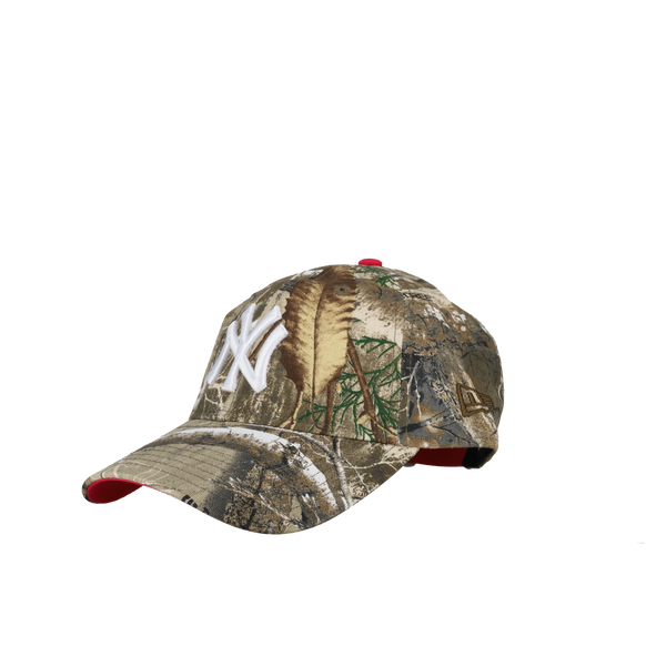 New York Yankees Premium New Era 9Twenty Realtree Bright Pink Adjustable Hat