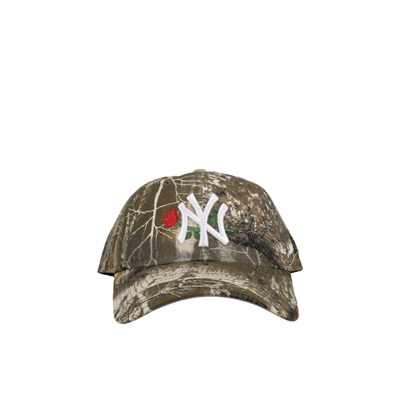 New York Yankees Premium New Era 9Twenty Realtree Camo Rose Adjustable Hat
