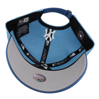 New York Yankees Premium New Era 9Twenty Sky Blue/Indigo Flowers Adjustable Hat