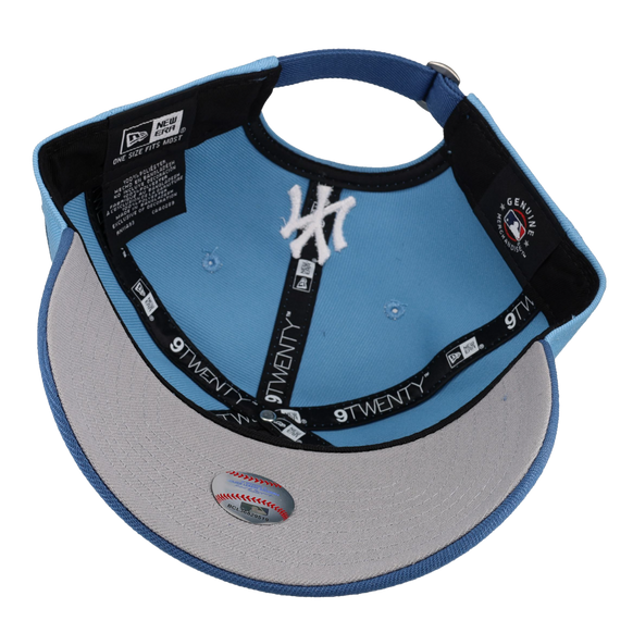 New York Yankees Premium New Era 9Twenty Sky Blue/Indigo Flowers Adjustable Hat