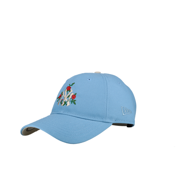 New York Yankees Premium New Era 9Twenty Sky Blue Roses Adjustable Hat