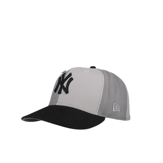 New York Yankees 50 Years Metallic Pinwheel 59Fifty Fitted Hat