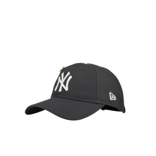 New York Yankees New Era 9Twenty Adjustable Hat (Graphite) NP