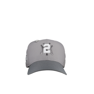 New York Yankees Derek Jeter Cool Grey Metallic Script 59Fifty Fitted Hat
