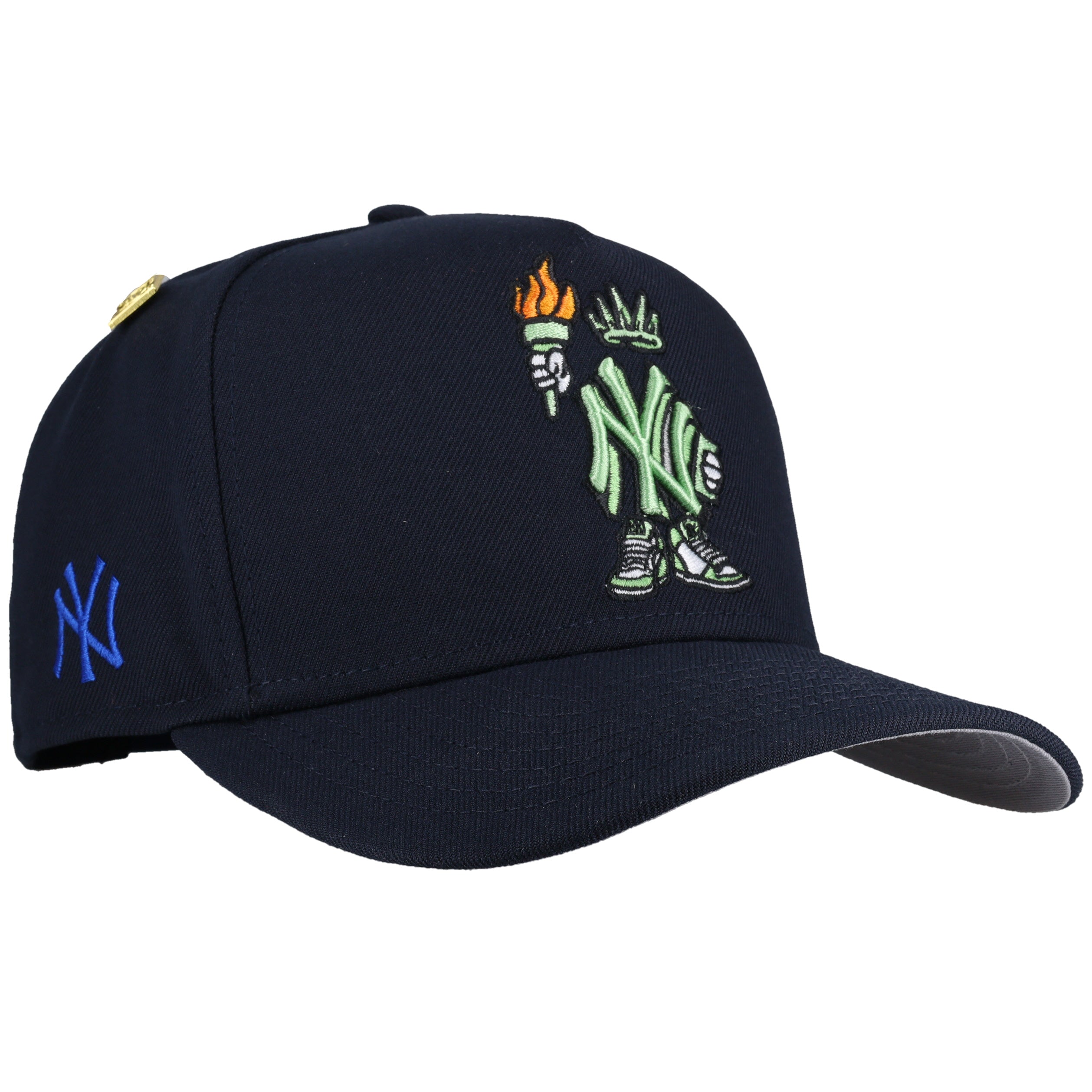 New York Yankees Statue Cartoon 9Fifty A Frame Snapback Hat