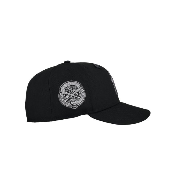 New York Yankees 1938 World Series Blackout Metallic 59Fifty Fitted Hat