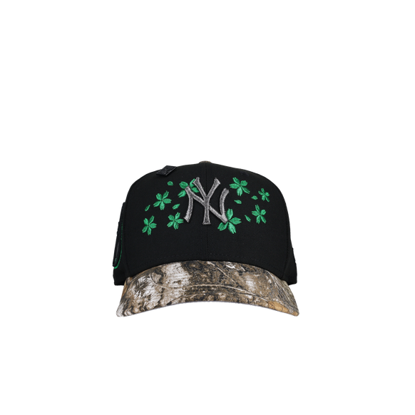 New York Yankees 1962 World Series Floral Realtree Metallic 59Fifty Fitted Hat