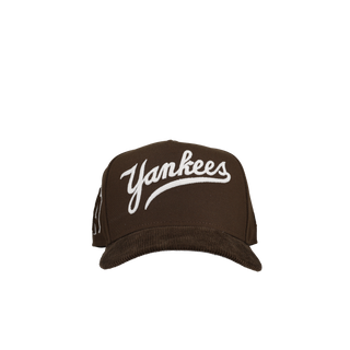 New York Yankees Chainstitch/Corduroy 9Fifty A Frame Snapback Hat (Walnut)