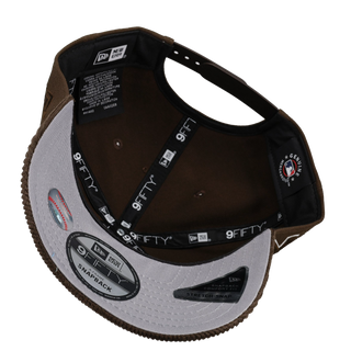 New York Yankees Chainstitch/Corduroy 9Fifty A Frame Snapback Hat (Walnut)