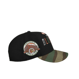 Chicago Black Hawks Chicago Stadium Black/Camo Script 59Fifty Fitted Hat