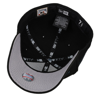 Toronto Blue Jays 30th Season Blackout 59Fifty Fitted Hat