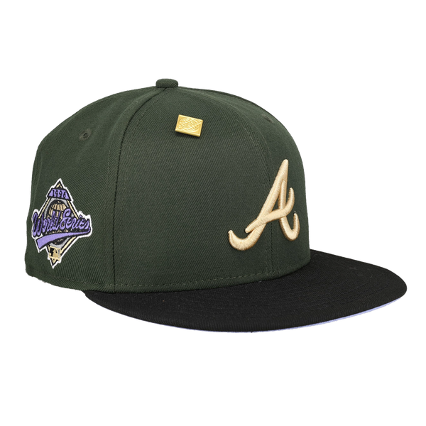 New Era Atlanta Braves Movie Collection 1996 World Series Patch Capsule Hats  Exclusive 59Fifty Fitted Hat Tan/Red - SS22 - US