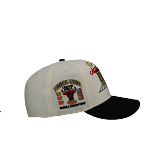 Chicago Bulls Three-Peat NBA Champions Chrome/Red 59Fifty Fitted Hat