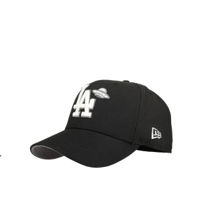 Los Angeles Dodgers "Alien Disclosure" Back to Back Champs Metallic Glow 59Fifty Fitted Hat