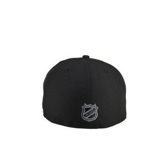 New York Islanders Blackout 59Fifty Fitted Hat