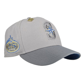 Seattle Mariners 25th Anniversary Grey Ice Blue Metallic 59Fifty Fitted Hat, front view