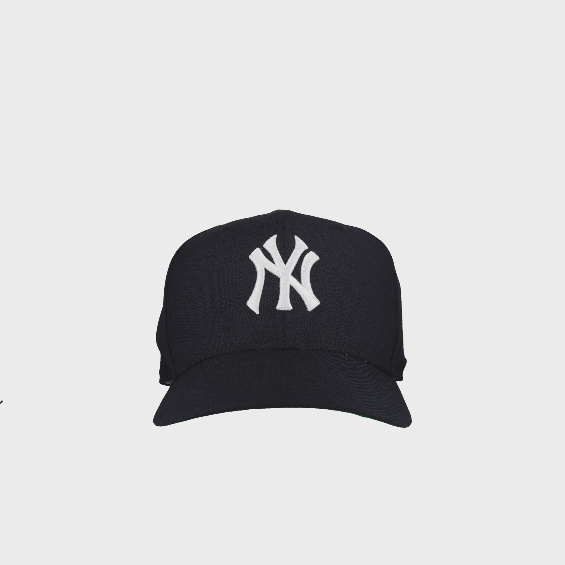 New York Yankees 1952 World Series Navy Cooperstown Collection 59Fifty Fitted Hat (Green Brim)