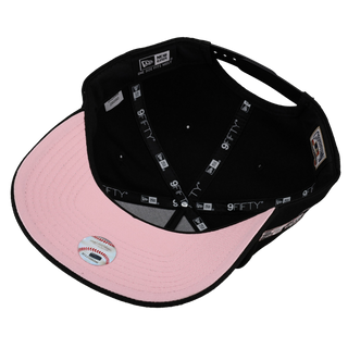Chicago White Sox 2005 World Series Black/Pink Brim 9Fifty A Frame Snapback Hat