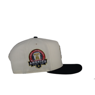 New York Yankees Chrome USA Off White/Navy 9Fifty A Frame Snapback Hat