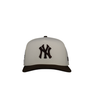 New York Yankees Off White/Walnut 1998 World Series 9Fifty A Frame Snapback Hat