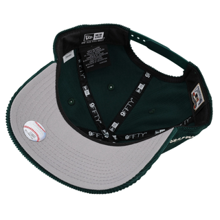 New York Yankees Green Corduroy 9Fifty A Frame Snapback Hat