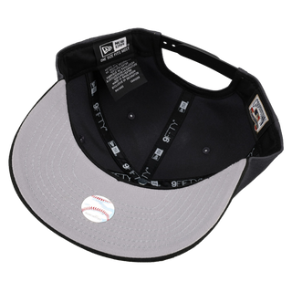 New York Yankees Graphite/Black UFO Disclosure 9Fifty A Frame Snapback Hat, undervisor detail