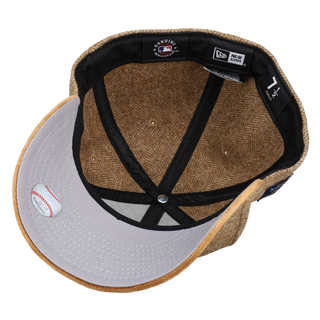 New York Yankees Tan Fabric By Moon 59Fifty Fitted Hat
