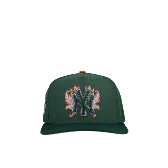 New York Yankees 1999 World Series Green Copper Flames 9Fifty A Frame Snapback Hat