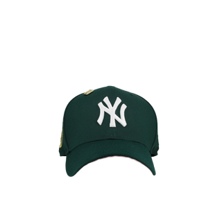 New York Yankees 1952 World Series Green/Pink Brim 59Fifty Fitted Hat