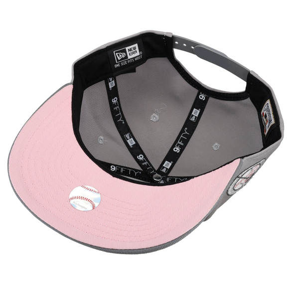 New York Yankees 50th Anniversary Grey Heart 9Fifty A Frame Snapback Hat