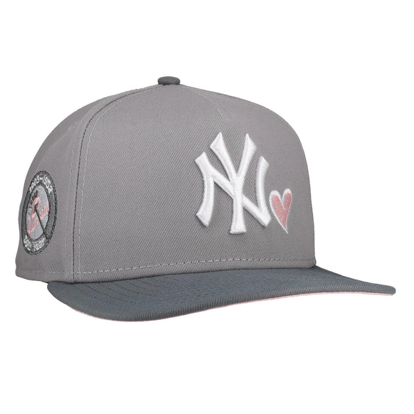 New York Yankees 50th Anniversary Grey Heart 9Fifty A Frame Snapback Hat