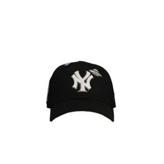 New York Yankees "Alien Disclosure" 1962 WS Metallic Glow 59Fifty Fitted Hat