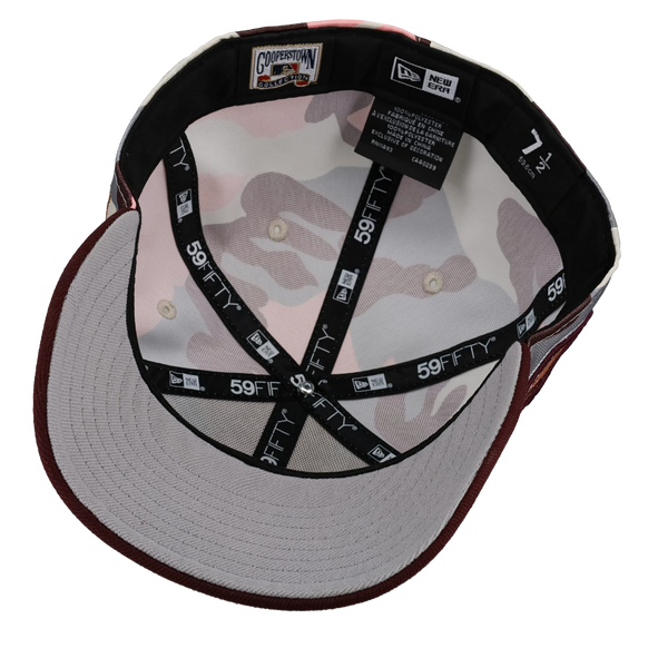 New York Yankees 1962 World Series Red Camo 59Fifty Fitted Hat, undervisor detail