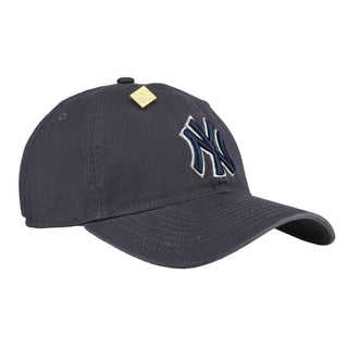 New York Yankees New Era 9Twenty Adjustable Hat (Grey)